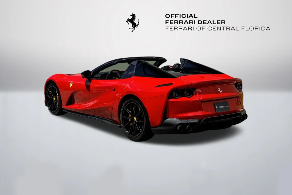 2021 Ferrari 812 GTS, 3/20