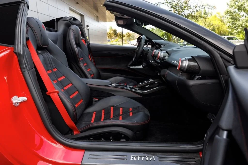 2021 Ferrari 812 GTS, 14/20