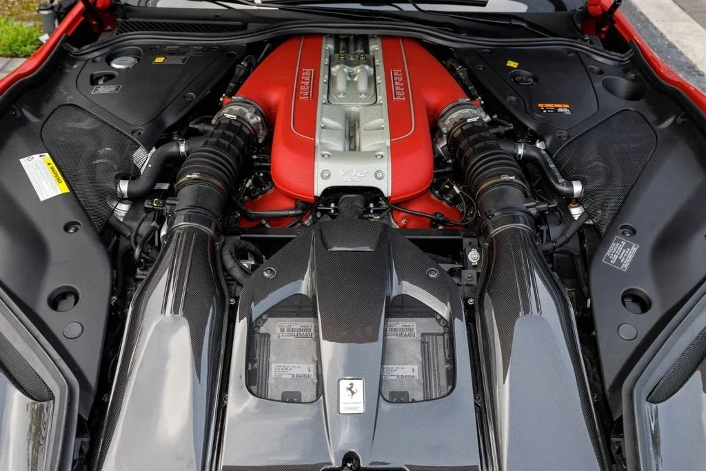 2021 Ferrari 812 GTS, 16/20