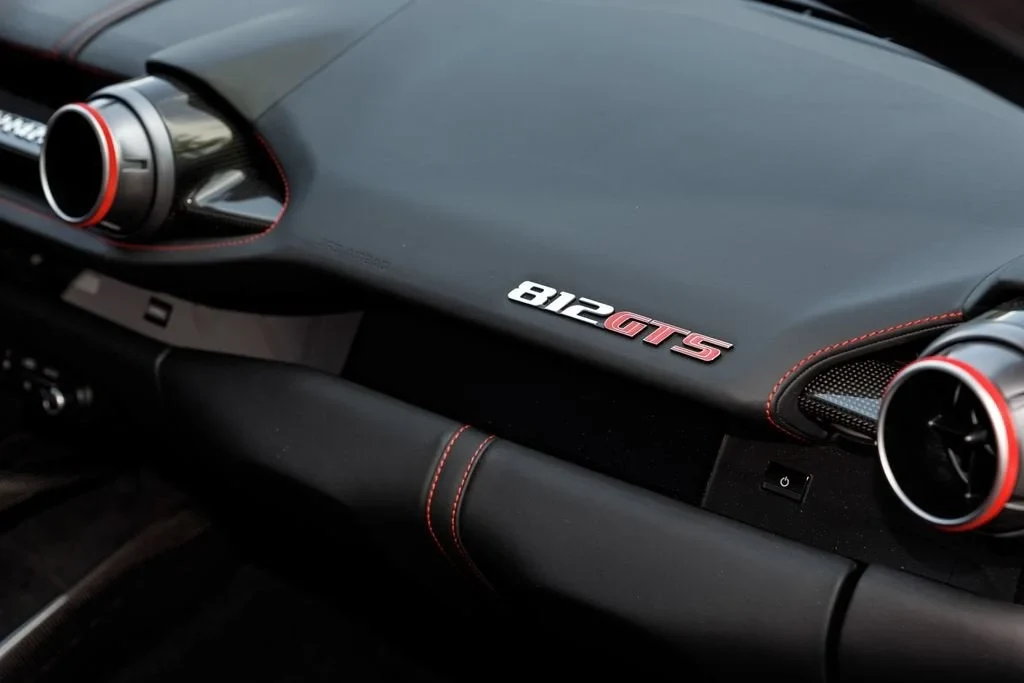 2021 Ferrari 812 GTS, 17/20