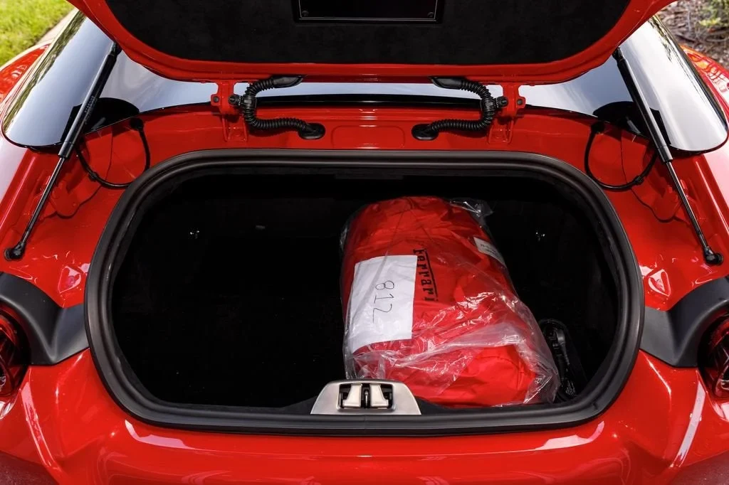 2021 Ferrari 812 GTS, 20/20