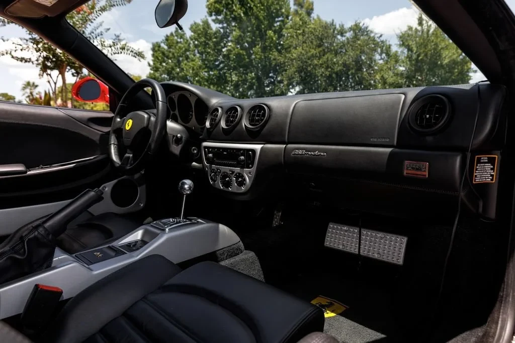 2002 Ferrari 360 Modena, 18/20