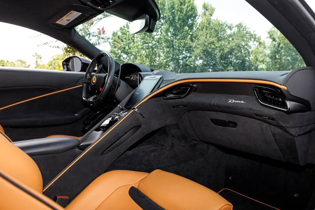 2022 Ferrari Roma, 16/20