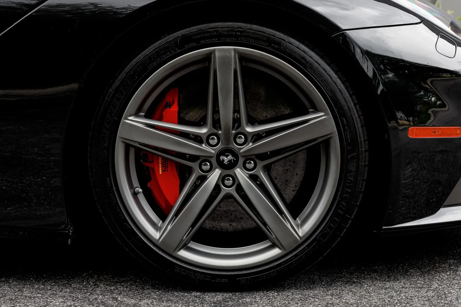2014 Ferrari F12berlinetta, 19/20