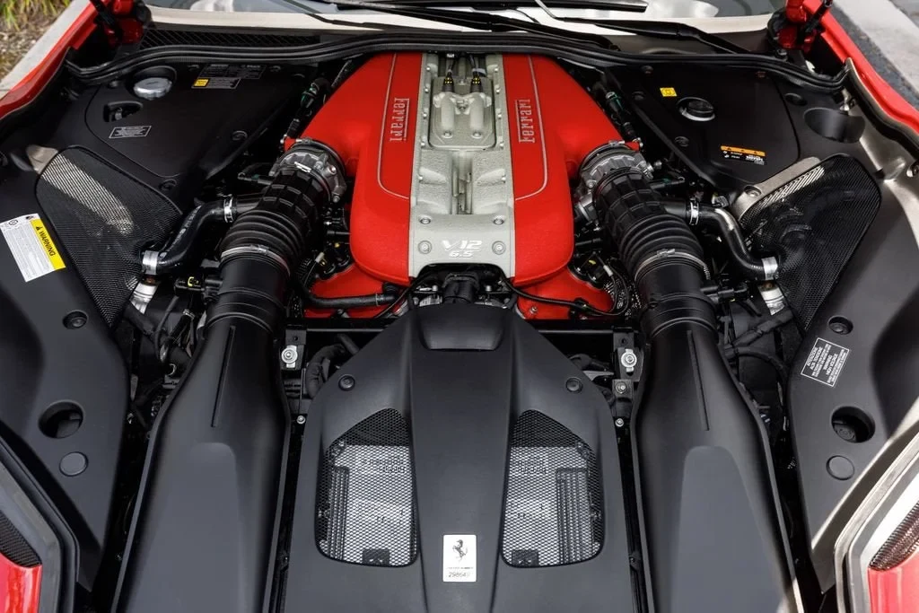 2023 Ferrari 812 GTS, 13/20