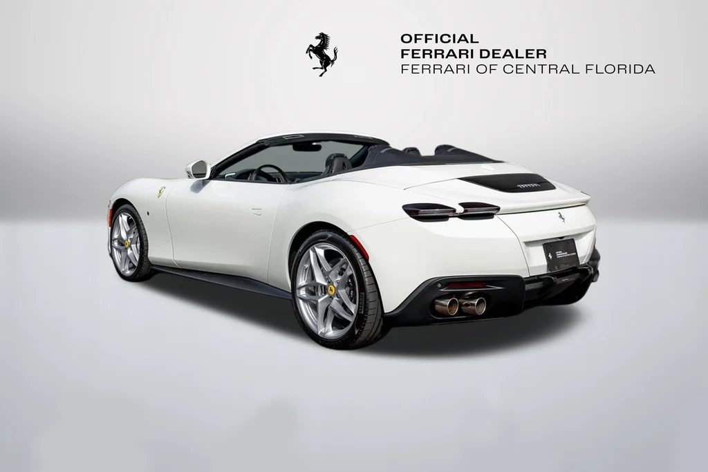 2024 Ferrari Roma Spider, 3/20