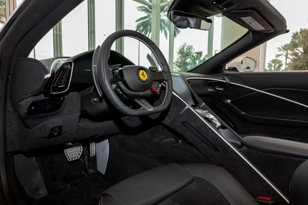2024 Ferrari Roma Spider, 18/20
