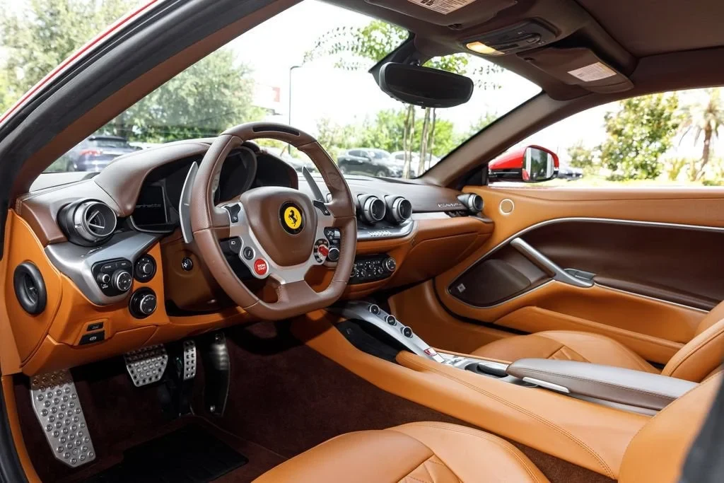 2016 Ferrari F12berlinetta, 9/20