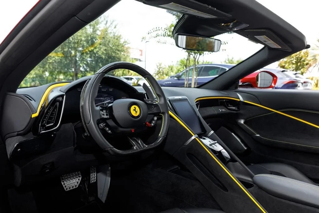 2025 Ferrari Roma Spider, 9/20