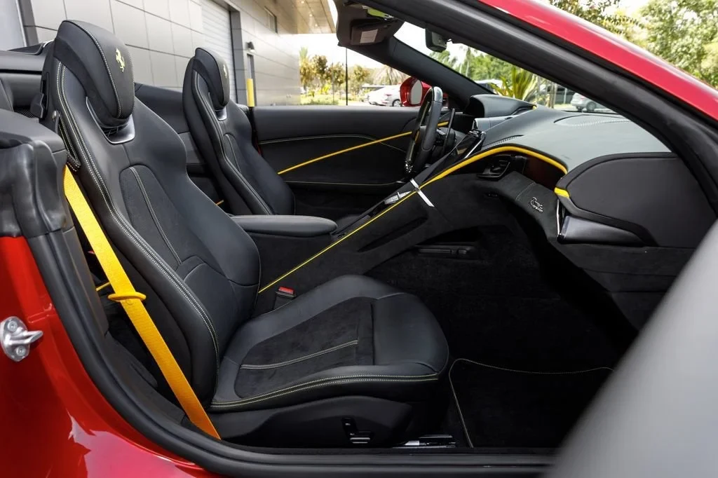 2025 Ferrari Roma Spider, 14/20