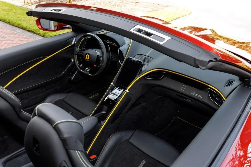 2025 Ferrari Roma Spider, 19/20
