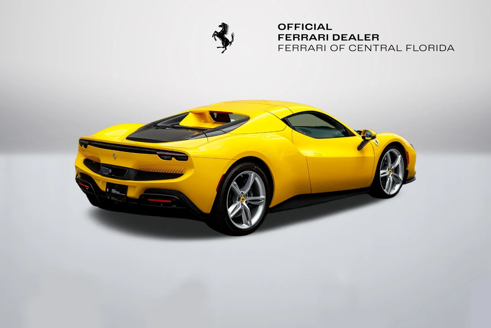 2025 Ferrari 296 GTS, 5/20