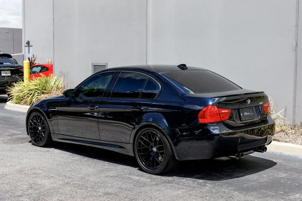 2011 BMW M3 (E90), 3/20