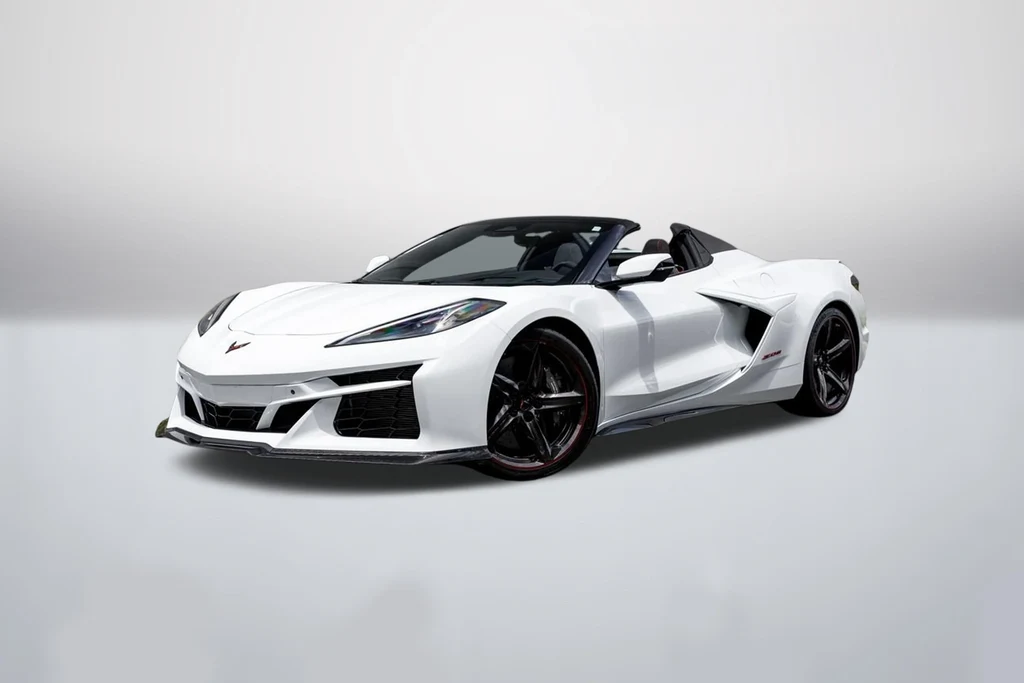 Chevrolet Corvette C8 Z06 Convertible in a front three-quarter view