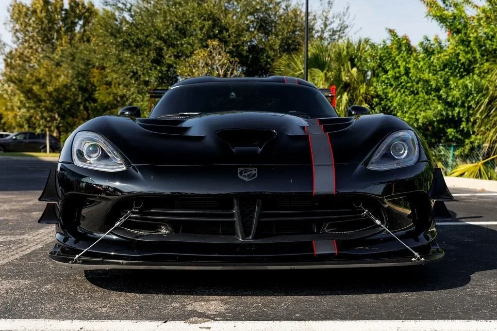 2017 Dodge Viper GTC, 13/20