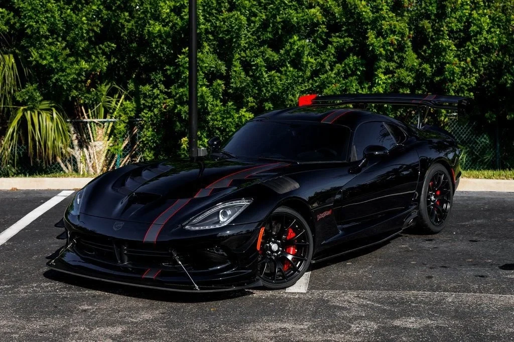 2017 Dodge Viper GTC, 15/20