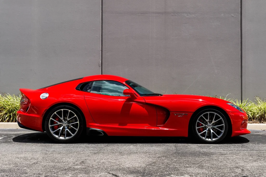 2017 Dodge Viper GTC, 6/20