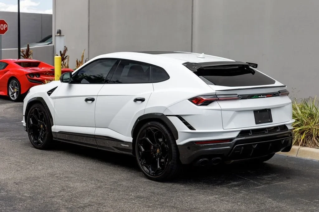 2024 Lamborghini Urus Performante, 3/20