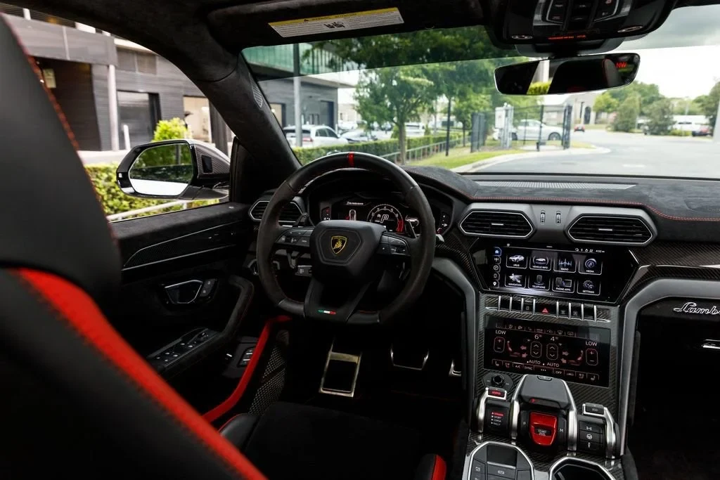 2024 Lamborghini Urus Performante, 17/20