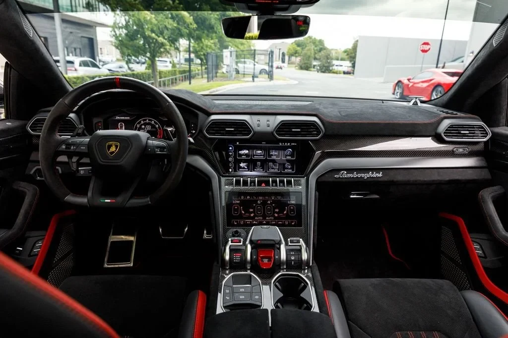 2024 Lamborghini Urus Performante, 18/20