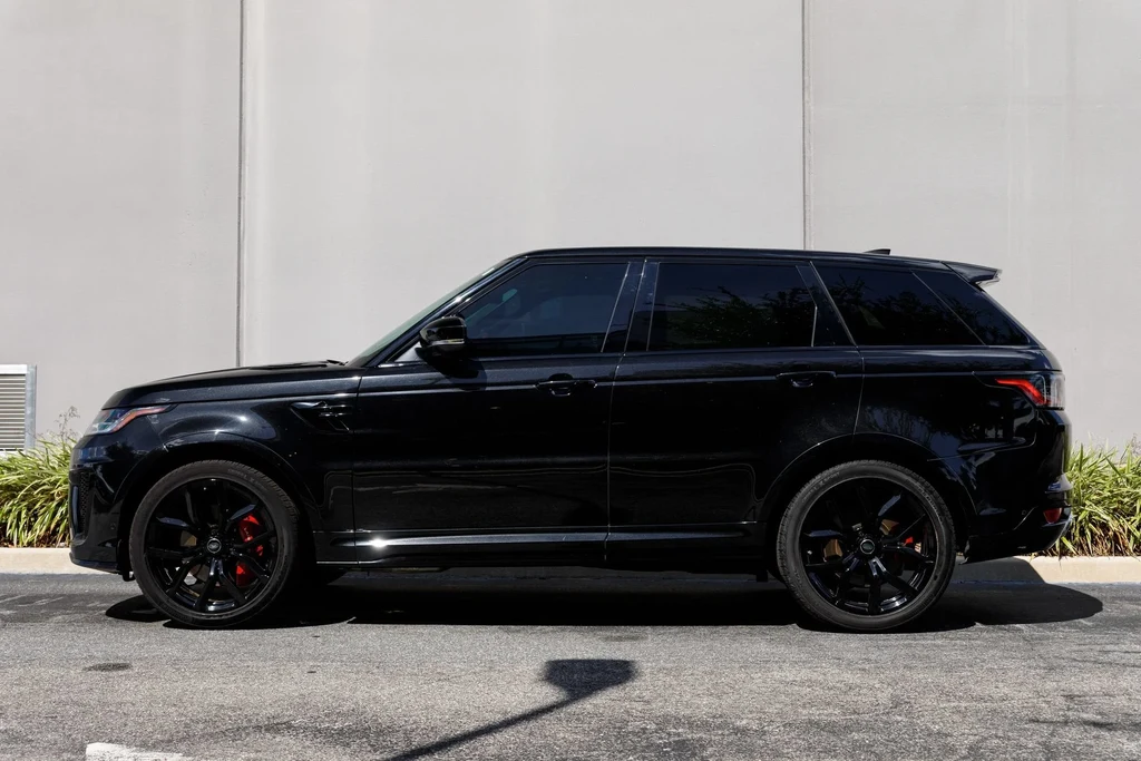 2022 Land Rover Range Rover Sport SVR, 2/20