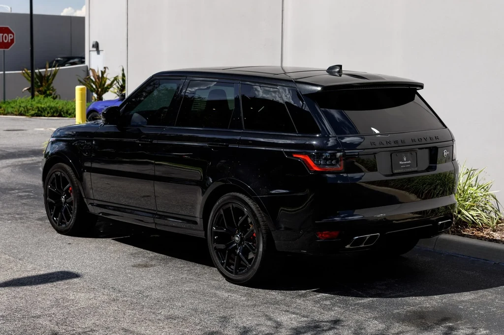 2022 Land Rover Range Rover Sport SVR, 3/20