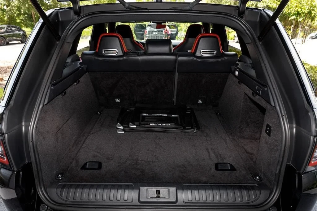 2022 Land Rover Range Rover Sport SVR, 17/20