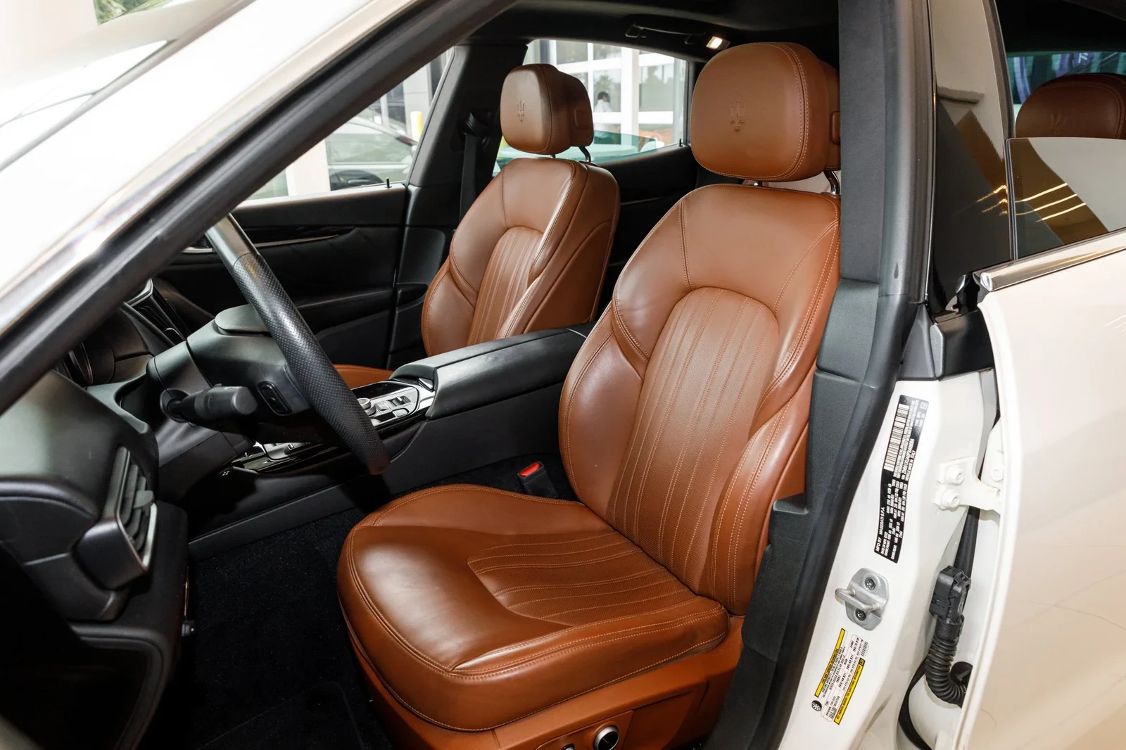 2023 Maserati Levante GT, 10/20