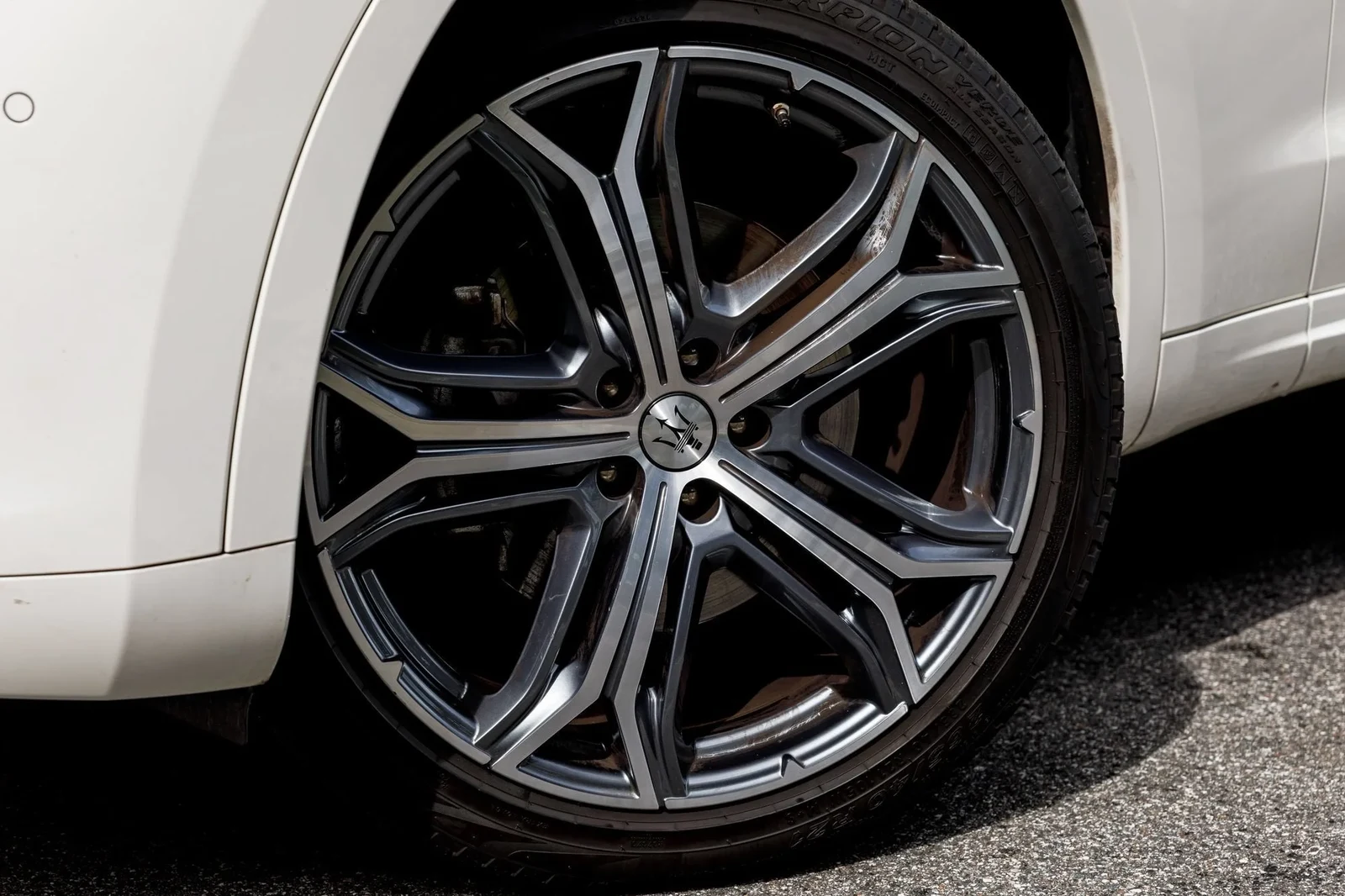 2023 Maserati Levante GT, 11/20