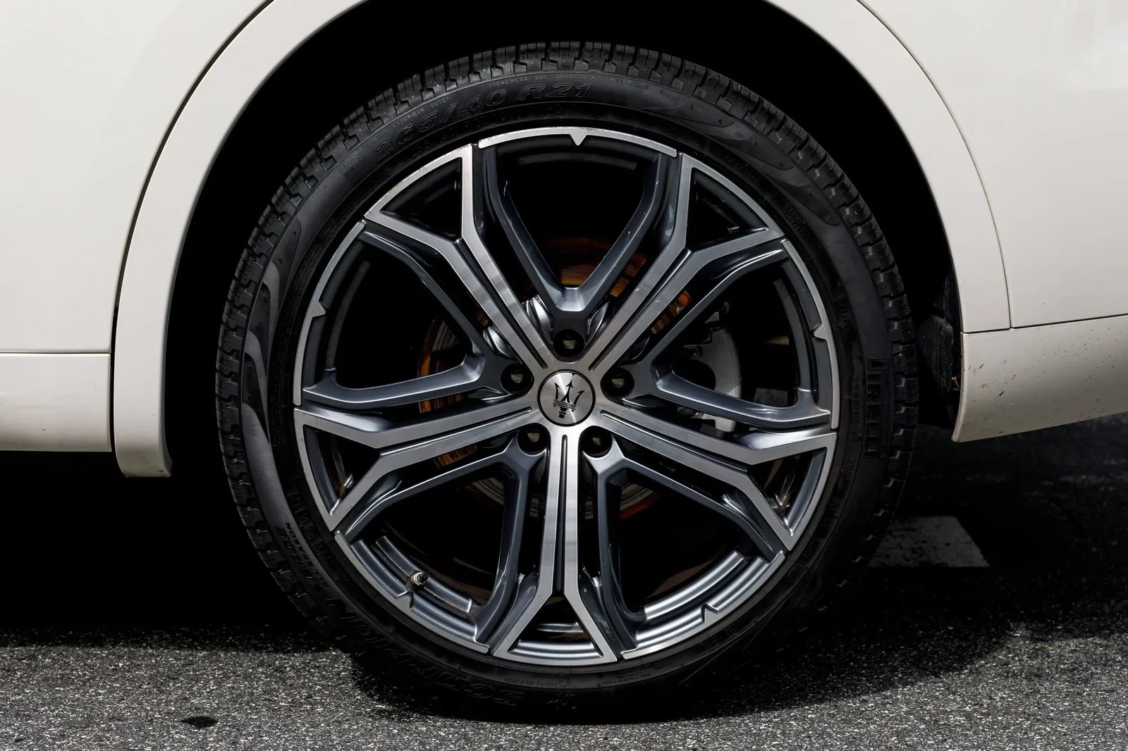 2023 Maserati Levante GT, 14/20