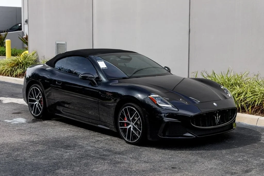 2024 Maserati GranCabrio Trofeo, 7/20