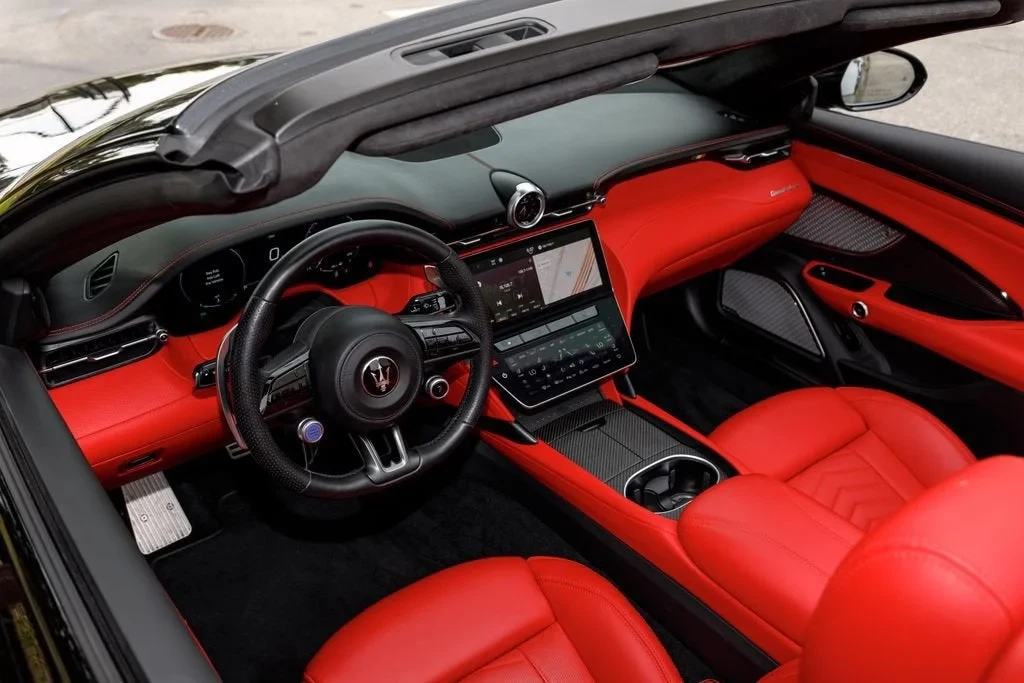 2024 Maserati GranCabrio Trofeo, 9/20