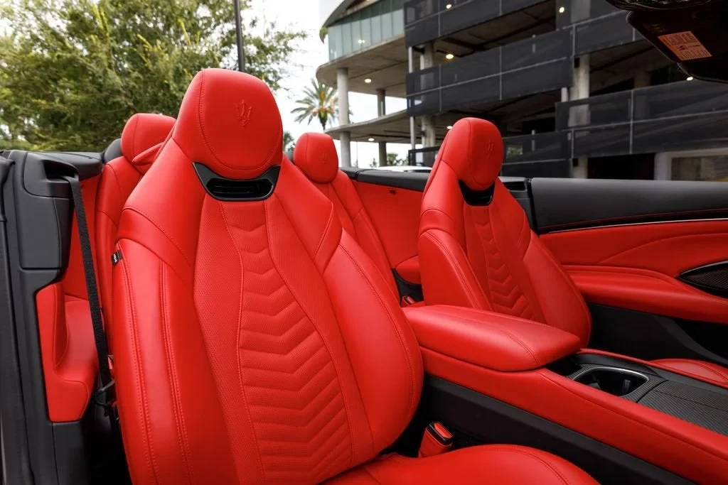 2024 Maserati GranCabrio Trofeo, 13/20