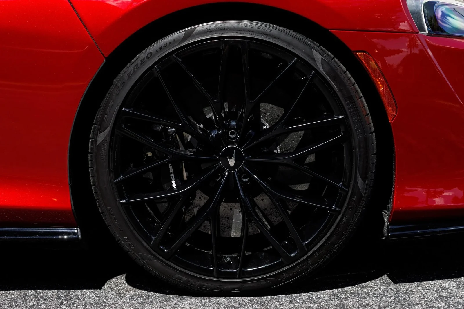 2023 McLaren GT, 18/20