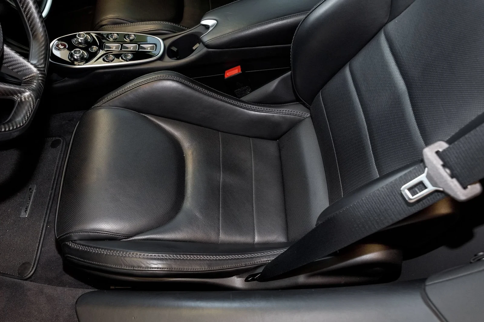 2023 McLaren GT, 20/20