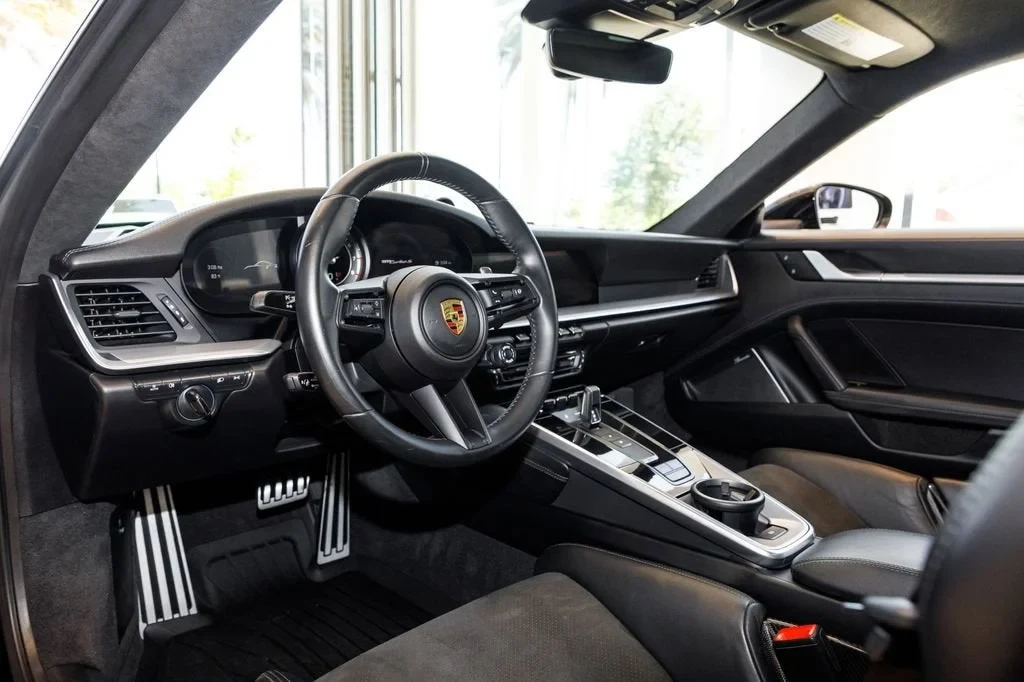 2022 Porsche 911 (992) Turbo S, 16/20