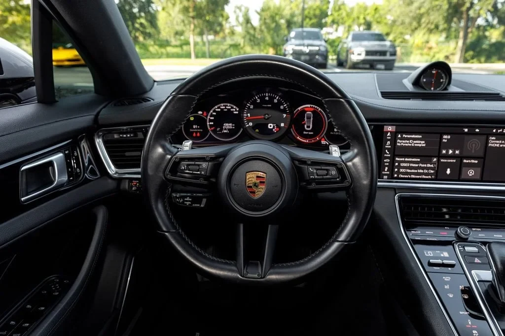 2021 Porsche Panamera, 18/20