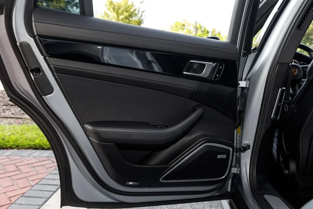 2021 Porsche Panamera, 19/20