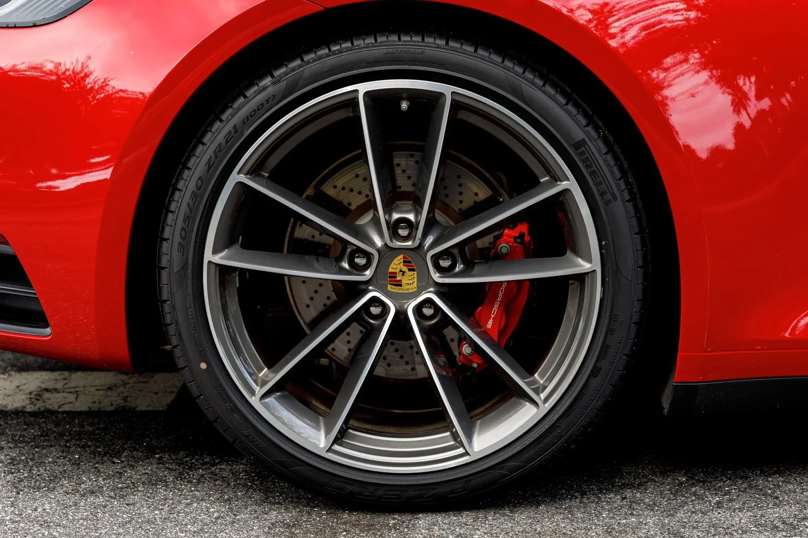 2024 Porsche 911 (992) Carrera S Cabriolet, 18/20