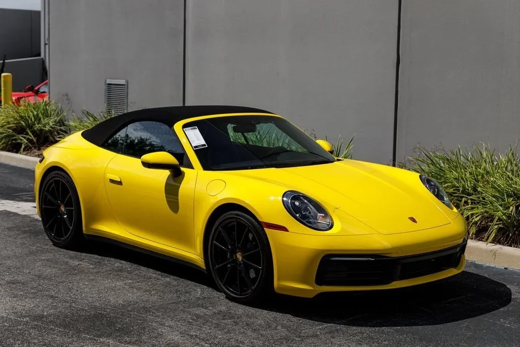 2022 Porsche 911 (992) Carrera Cabriolet, 3/20