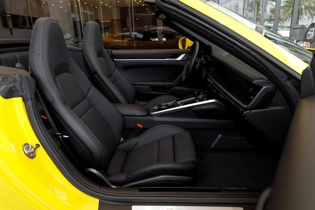 2022 Porsche 911 (992) Carrera Cabriolet, 11/20
