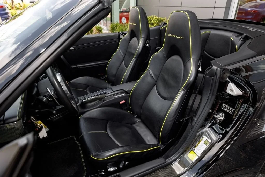2012 Porsche 911 (997) Turbo S Cabriolet, 10/20