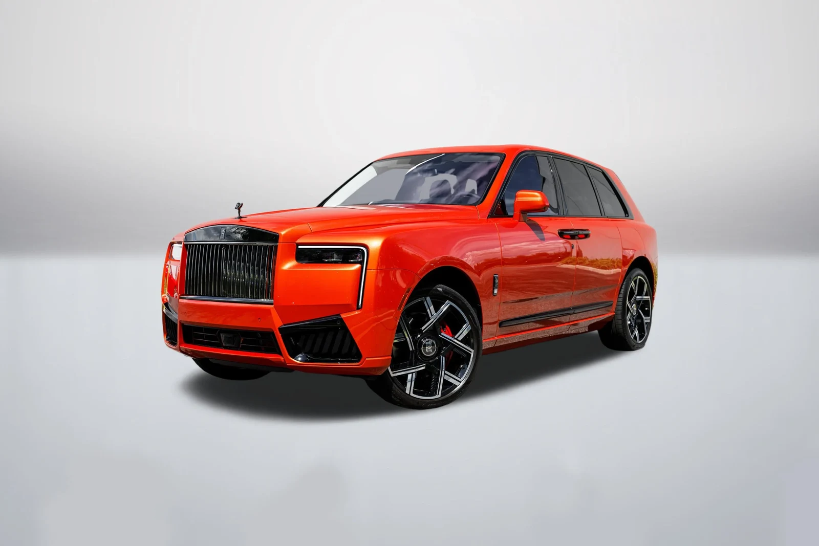 2026 Rolls-Royce Cullinan Black Badge, 2/30