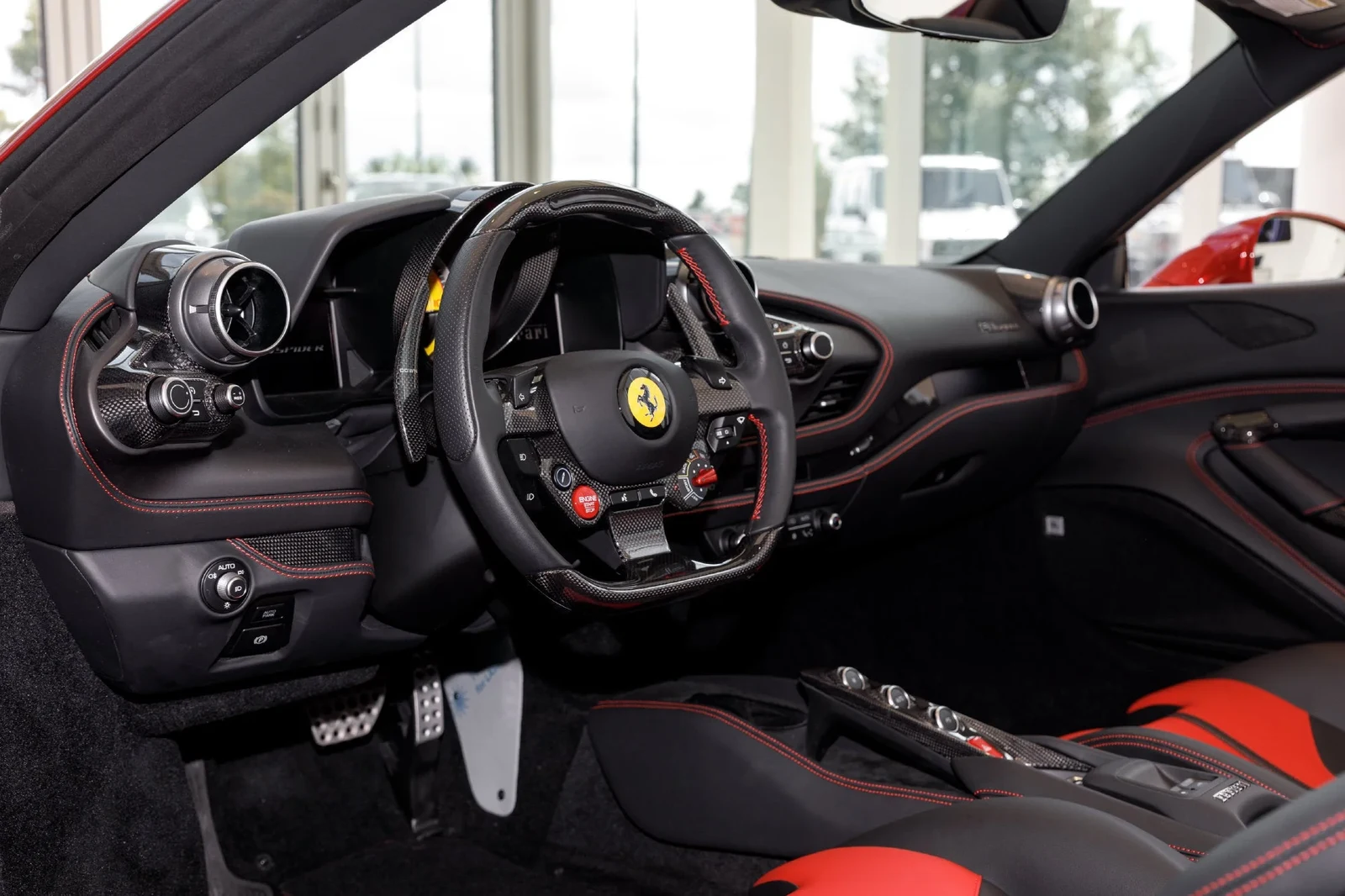 2023 Ferrari F8 Spider, 6/30