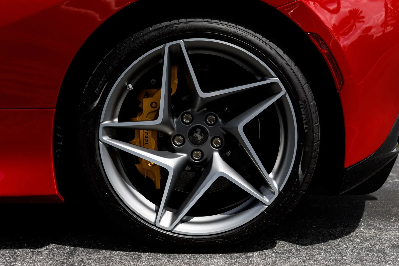 2023 Ferrari F8 Spider, 19/30