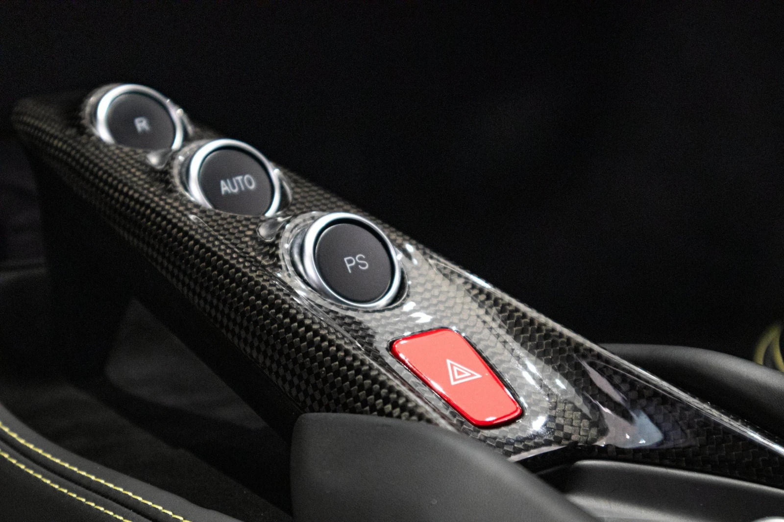 2021 Ferrari F8 Spider, 15/19