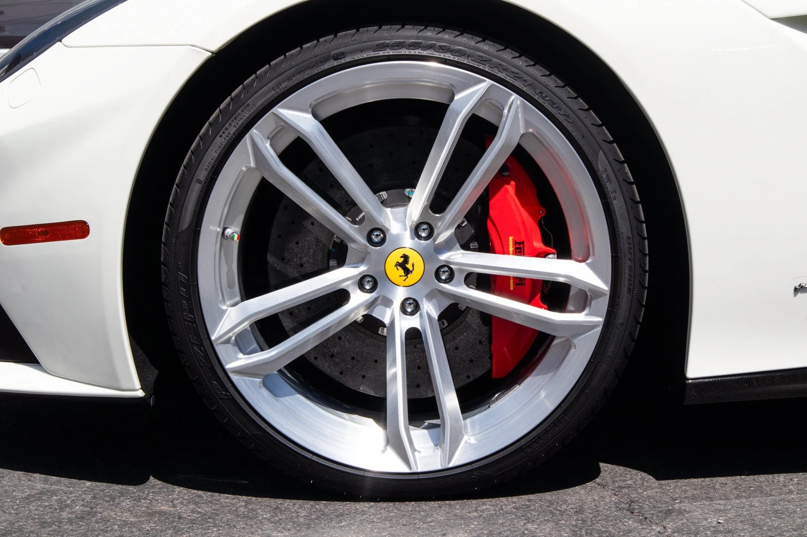 2017 Ferrari F12berlinetta, 13/20