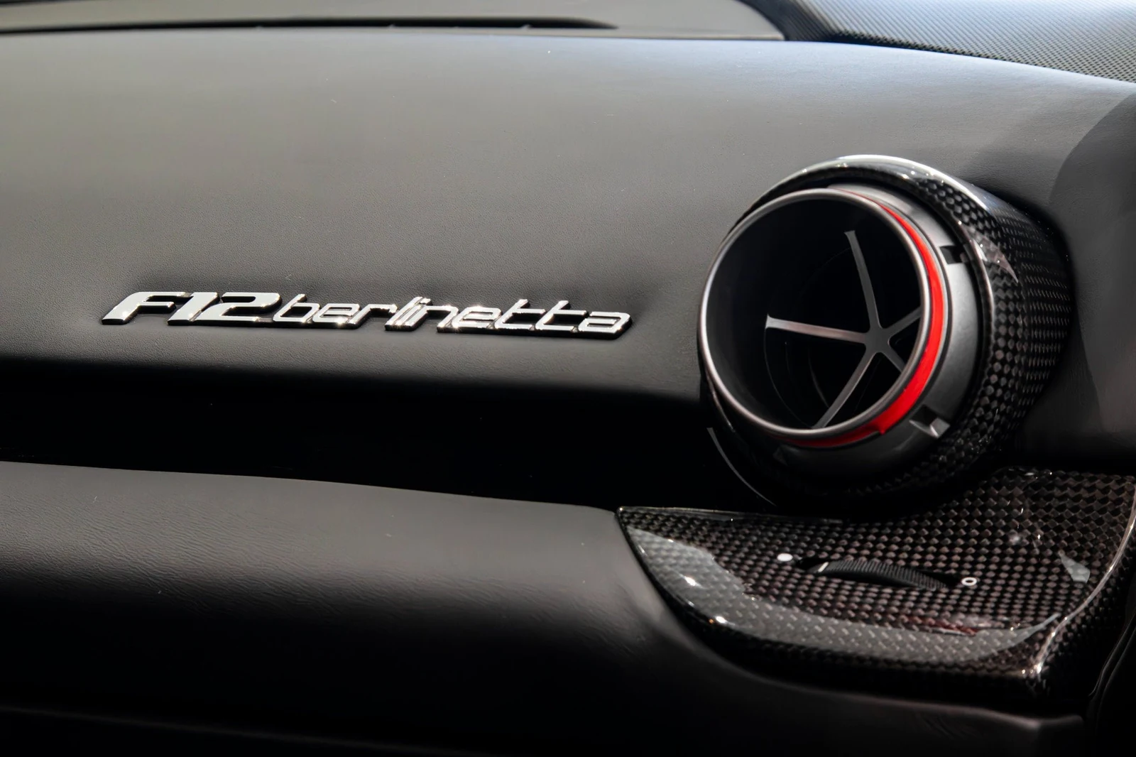 2017 Ferrari F12berlinetta, 19/20
