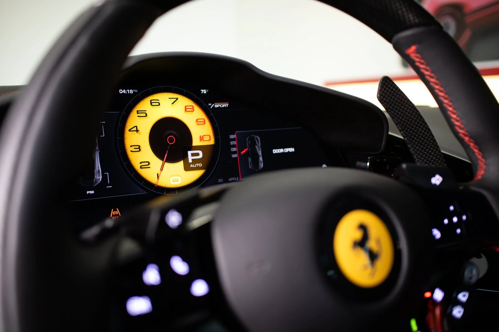 2023 Ferrari Purosangue, 15/17