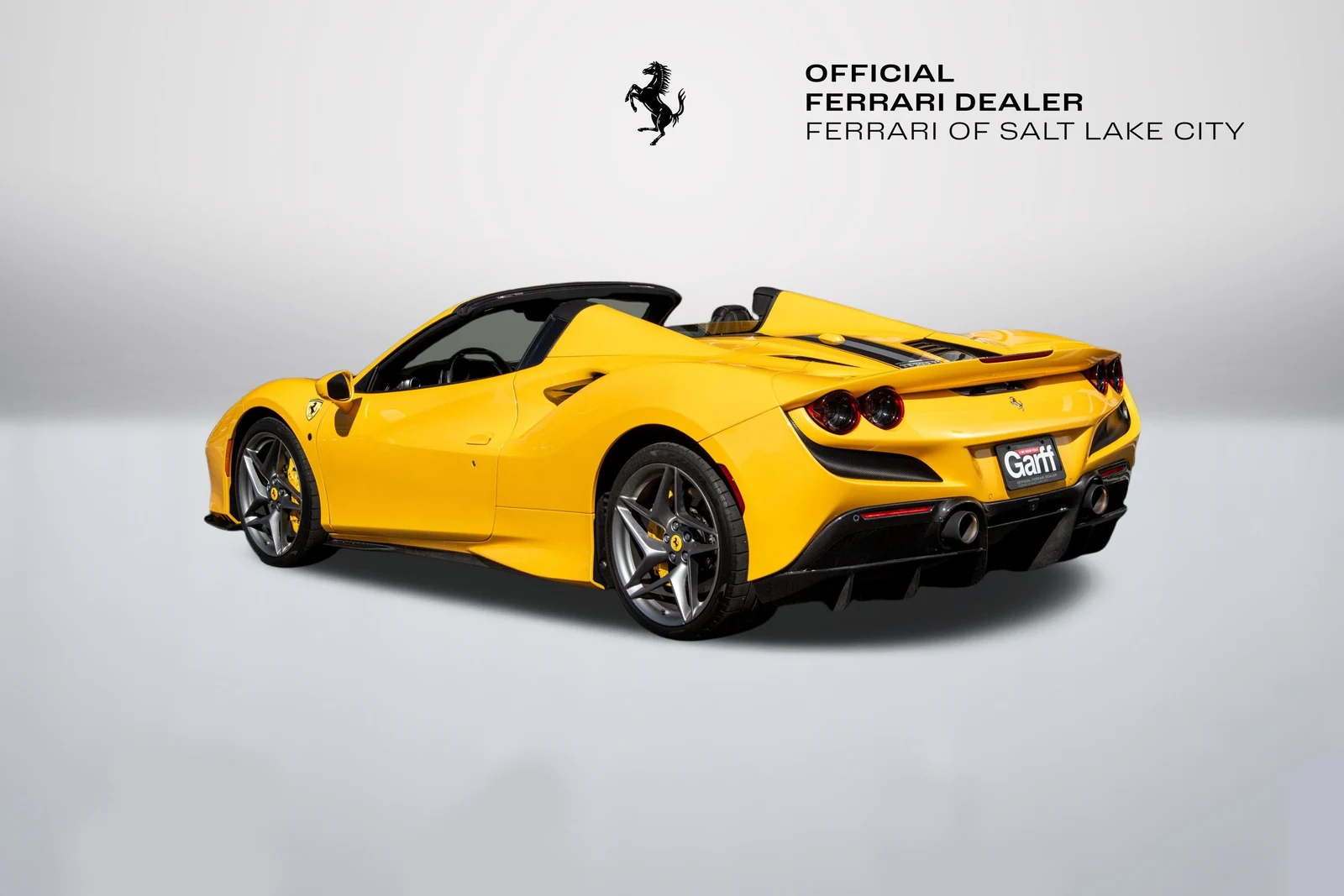 2021 Ferrari F8 Spider, 3/15